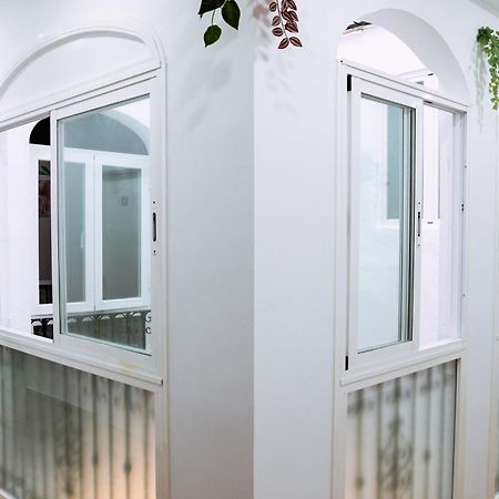 Triana Riverside Guesthouse Sevilla Eksteriør bilde